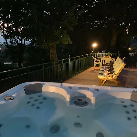 Un Posto Al Sole Luxury tent Battipaglia